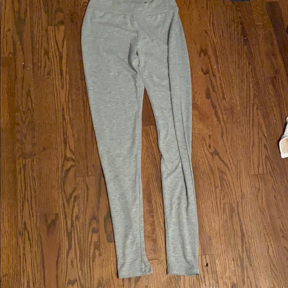 Grey leggings